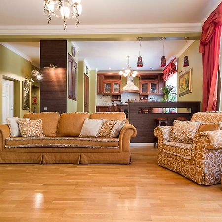 Royal Apartment รีกา ภายนอก รูปภาพ
